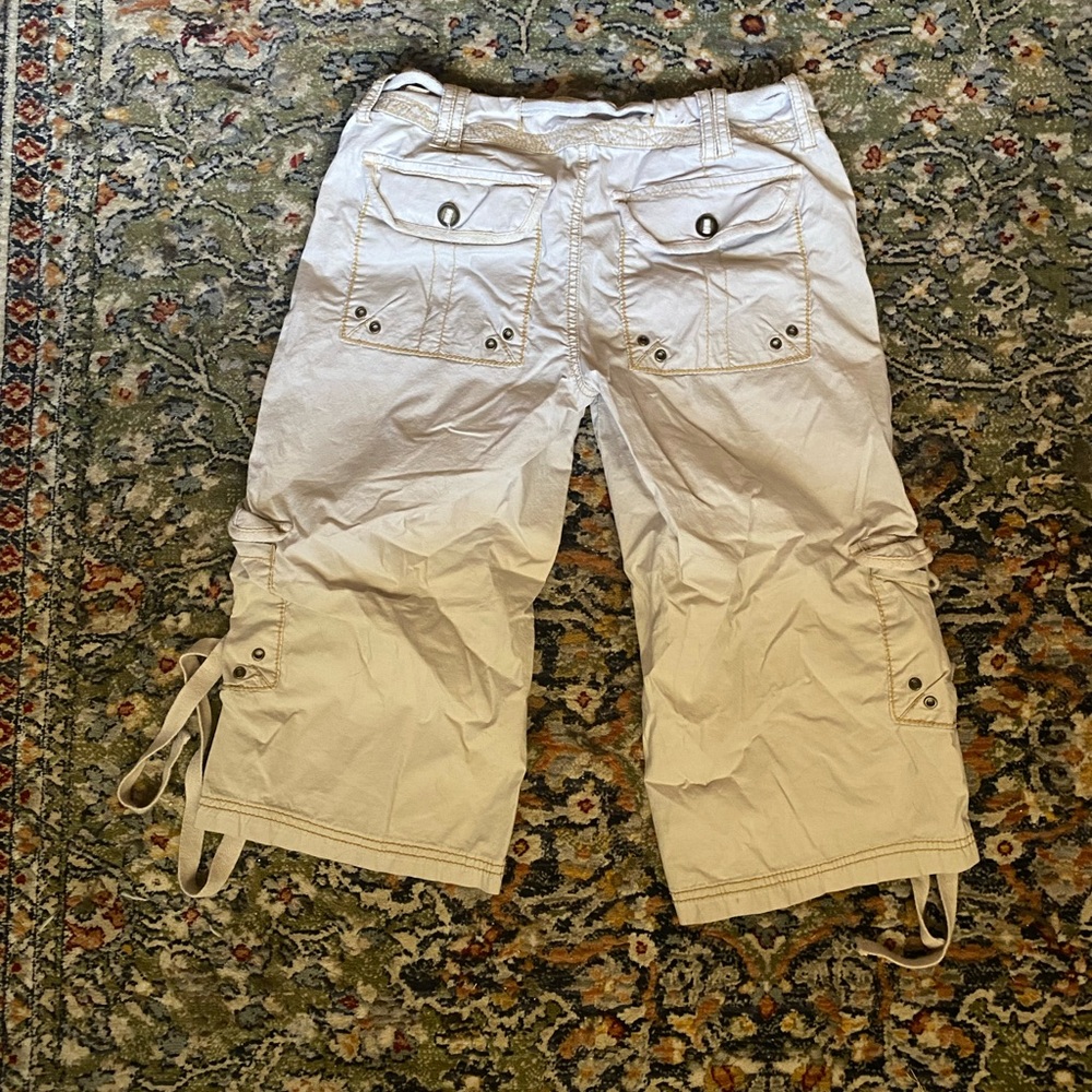Men's Cream Cargo Shorts - Picture 2 of 3